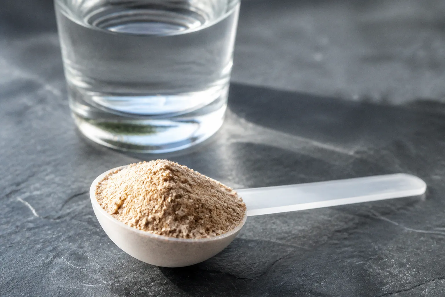 Maca-Pulver richtig dosieren: Anleitung für die Libido