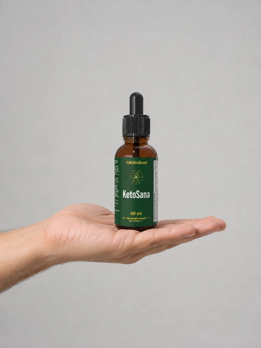 KetoSana — Verpackung in der Hand